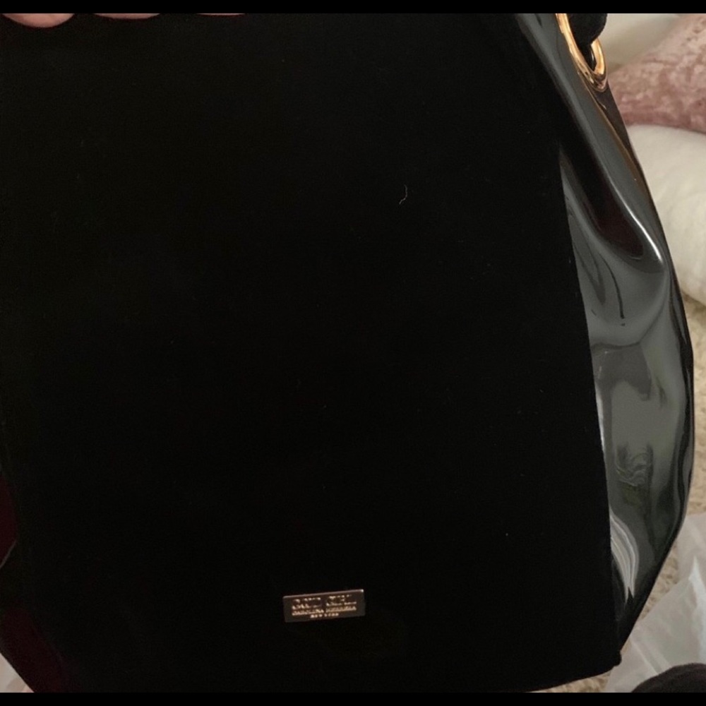 CAROLINA HERRERA GOOD GIRL VELVET BAG - Picture 3 of 7